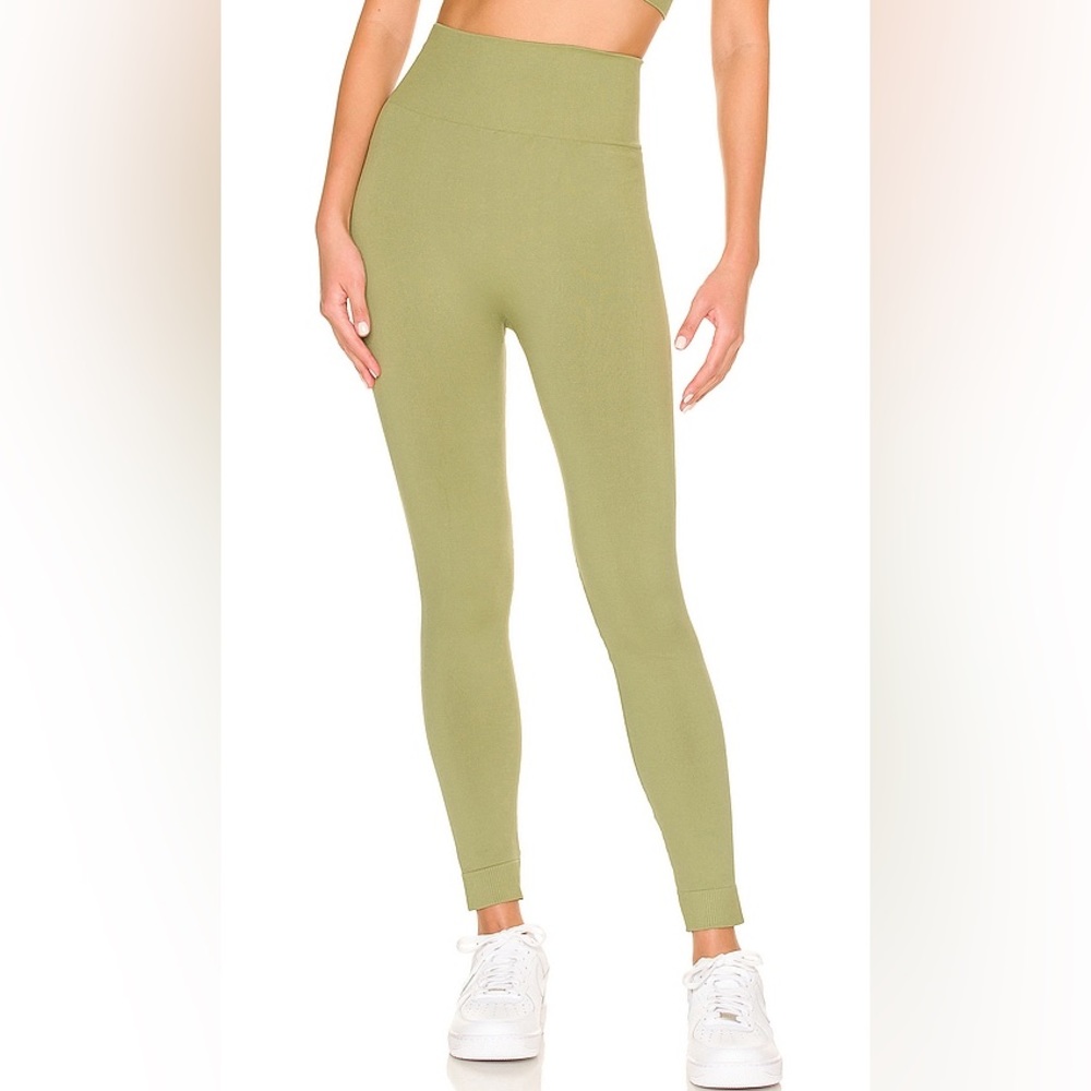 WeWoreWhat Ribbed Leggings